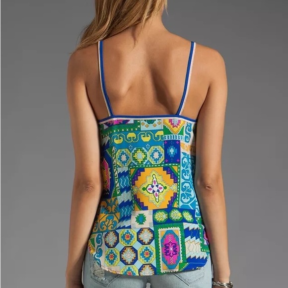 Trina Turk Silk Geometric Tank Blouse, size Small - Picture 2 of 6